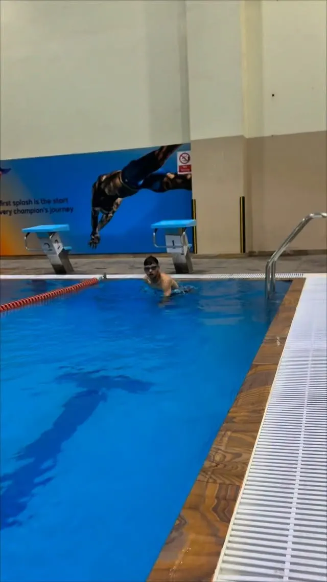Swimming training — photo