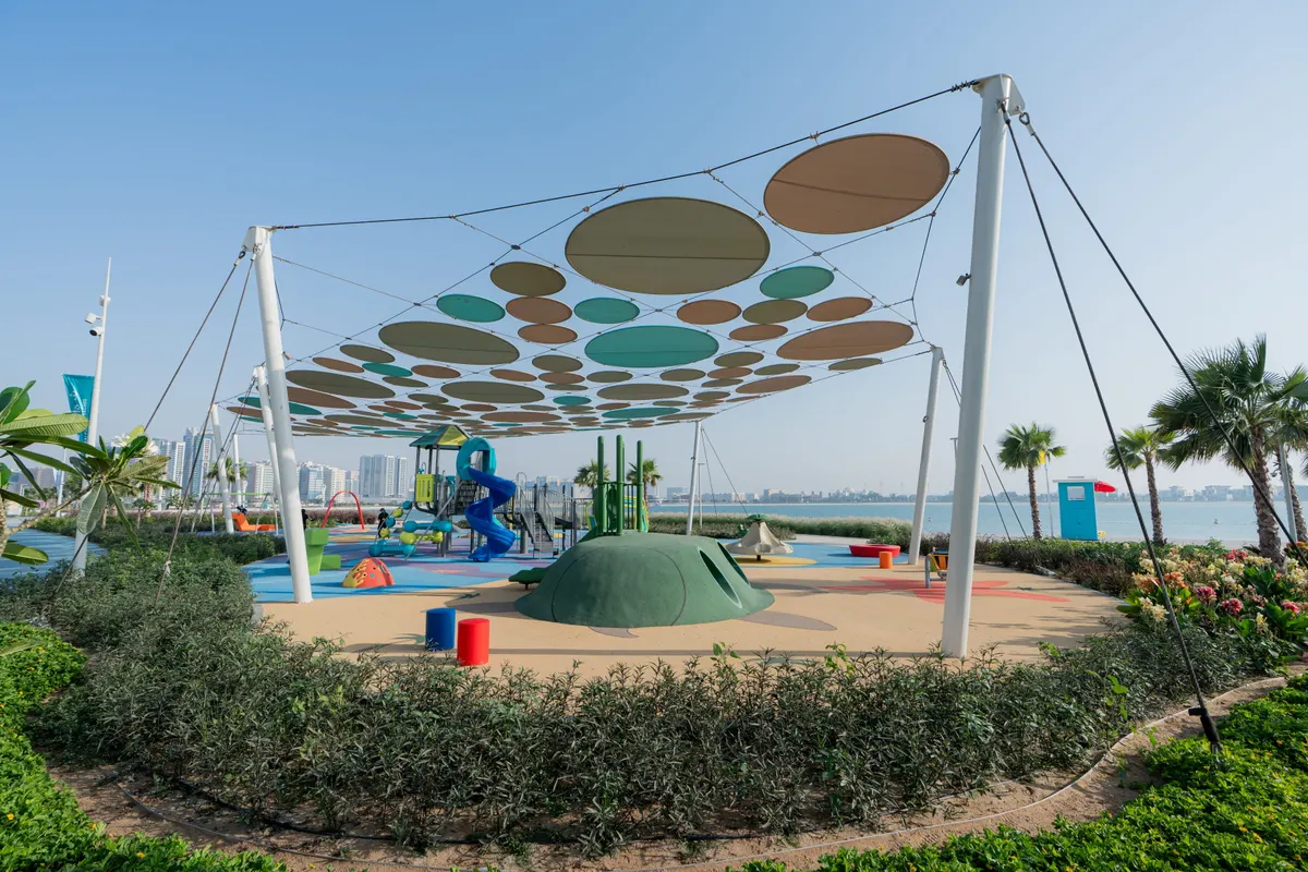 Al Mamzar Beach (Khor Al Mamzar) — photo