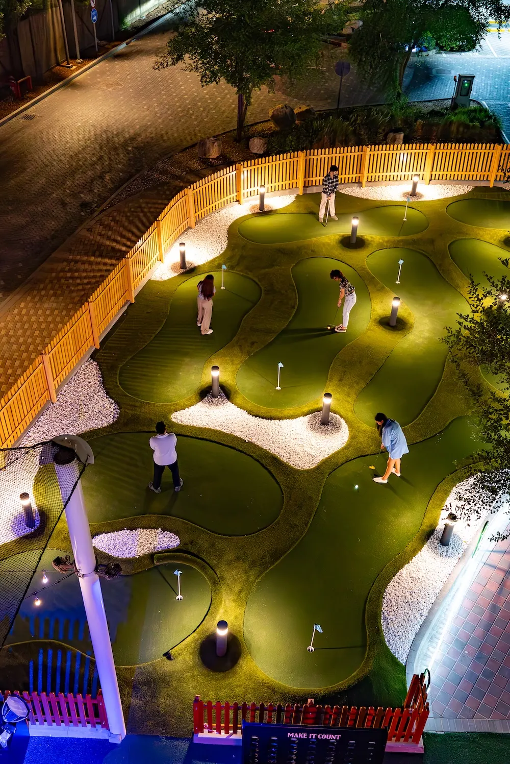 Topgolf Dubai — photo