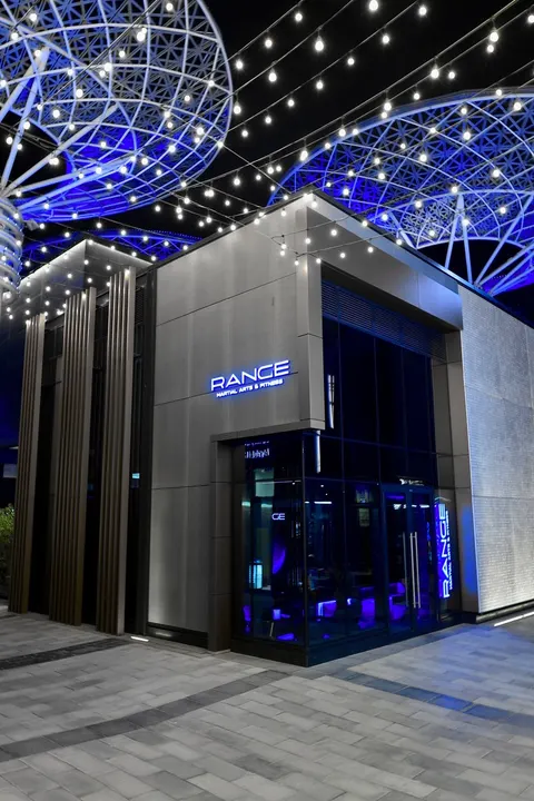 Range - photo 1 of 7