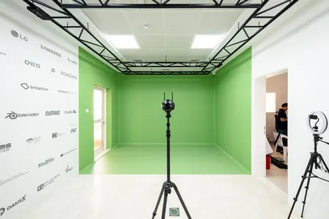 VRAcademi Ai & Metaverse Lab - photo 2 of 3