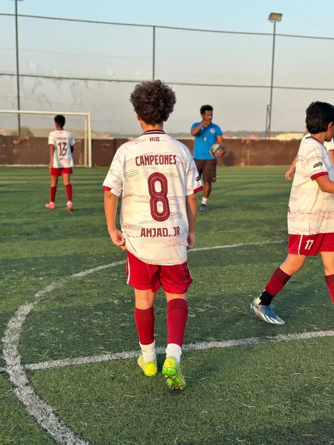 Campeones - photo 4 of 5