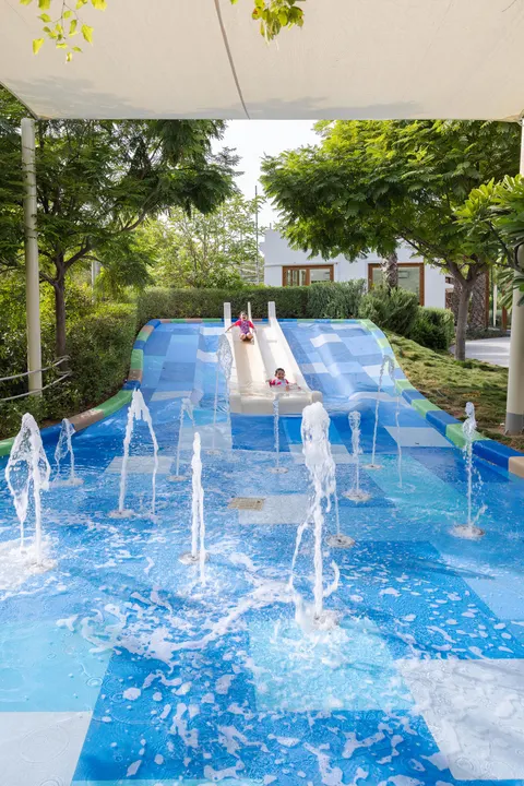 Al Barari Playground - photo 2 of 7