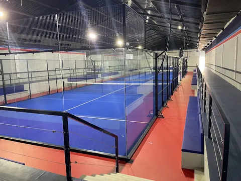 Padel Premier Academy facility