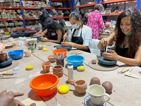 Yadawei Ceramic Studio facility