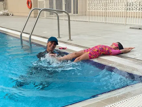 Heroes Maker Swimming