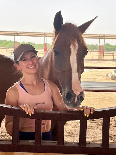 Dubai desert horse ride experience facility